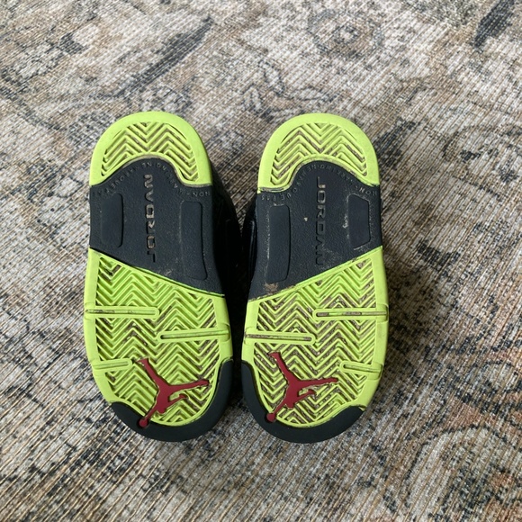 Toddler Air Jordan Son of Mars – Size 7 - Picture 5 of 5